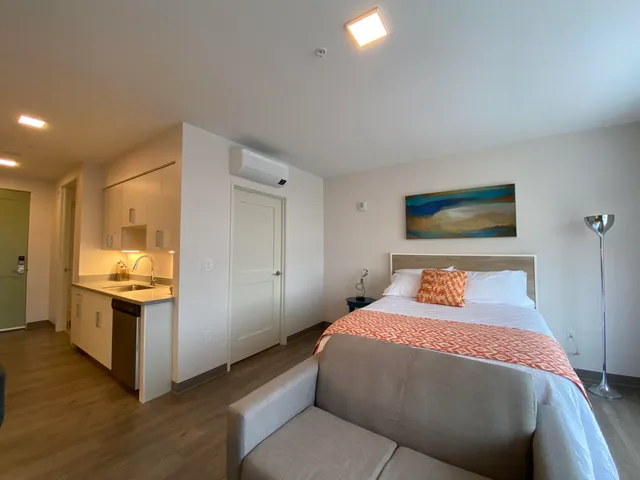 $1,649 | 409 Elm Street, Unit 315, Manchester, NH 03101