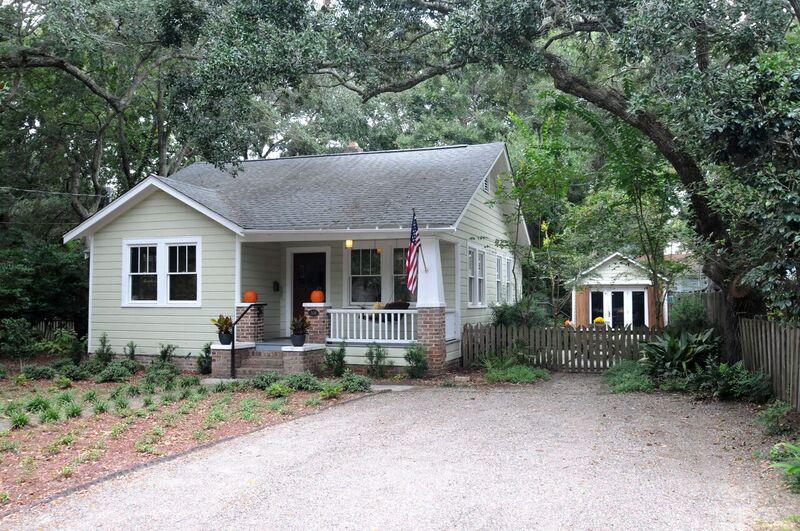 308 Center Street Mount Pleasant, SC 29464 - Photo 1 of 29 308 Center Street