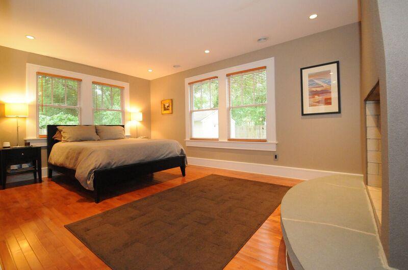 308 Center Street Mount Pleasant, SC 29464 - Photo 13 of 29 Master Bedroom