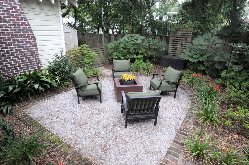 308 Center Street Mount Pleasant, SC 29464 - Photo 26 of 29 Back Courtyard