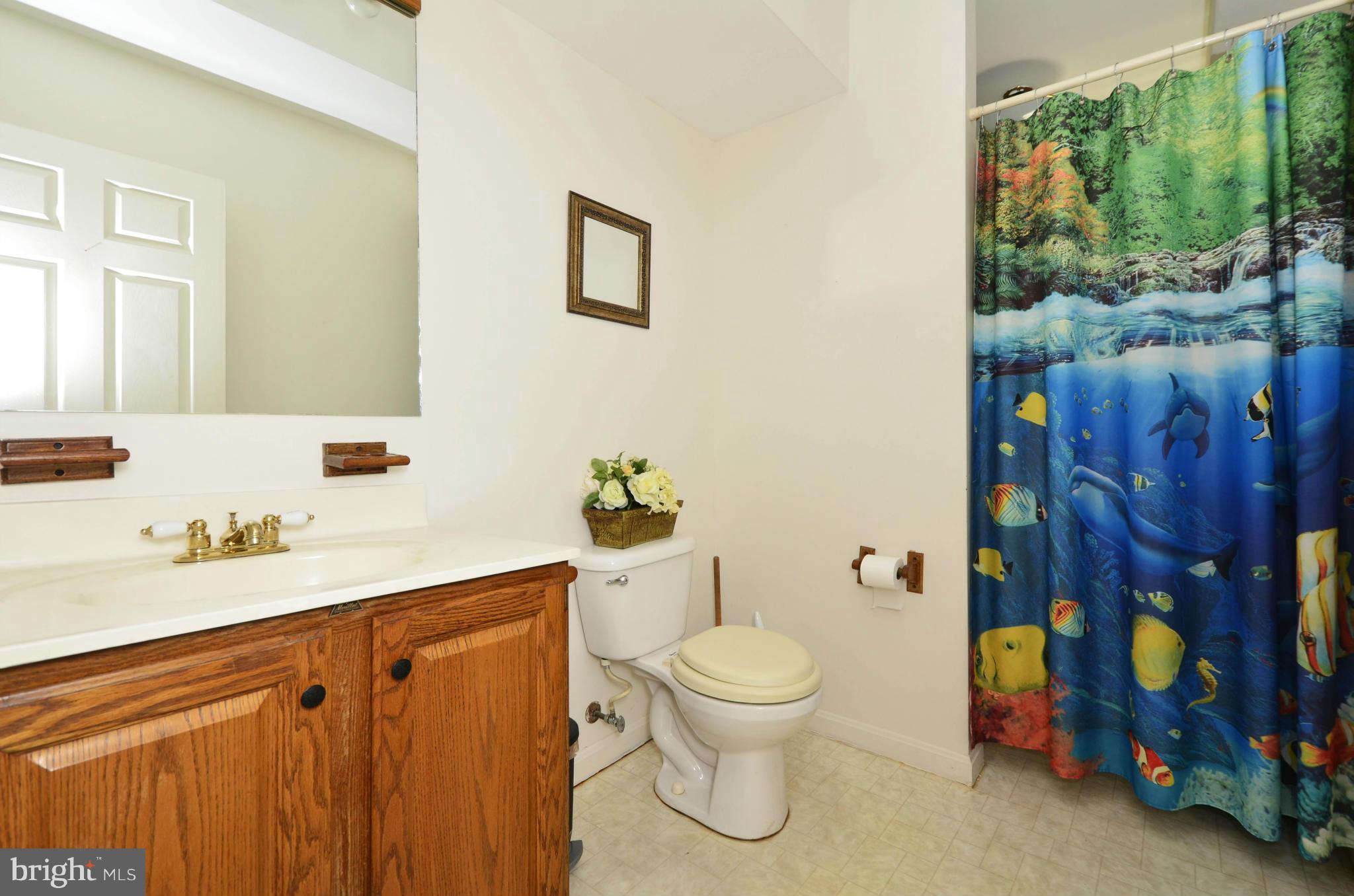 4133 Beachwood Road Baltimore, MD 21222 - Photo 14 of 30 Bath