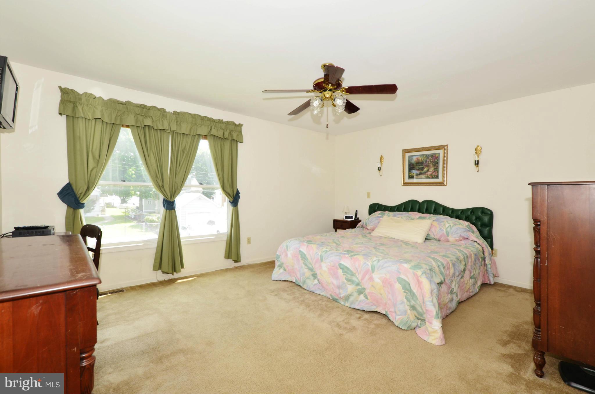 4133 Beachwood Road Baltimore, MD 21222 - Photo 22 of 30 Bedroom (Master)