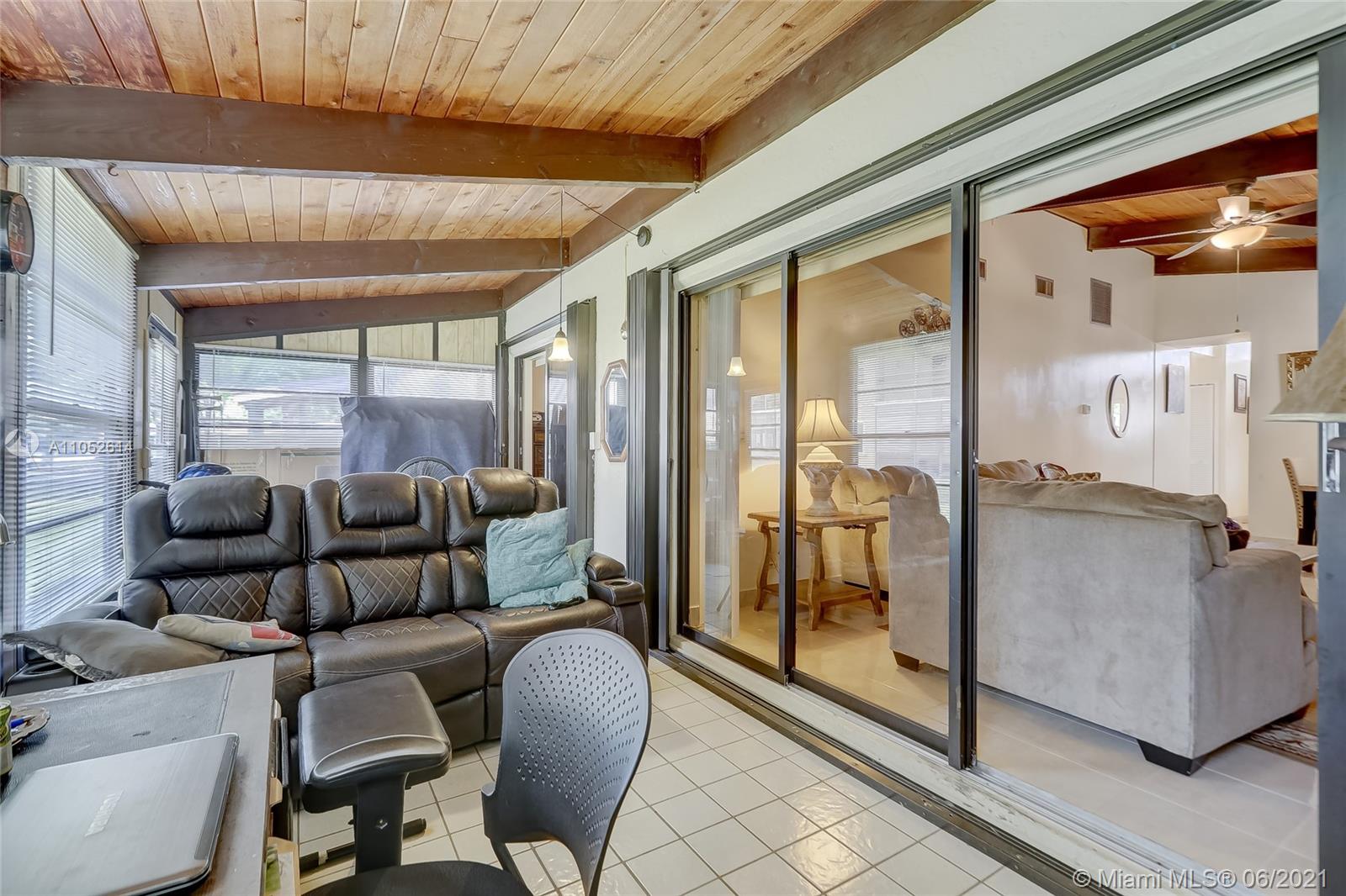 129 Gate Road, Unit 365 Hollywood, FL 33024 - Photo 12 of 71 Gallery Image 12