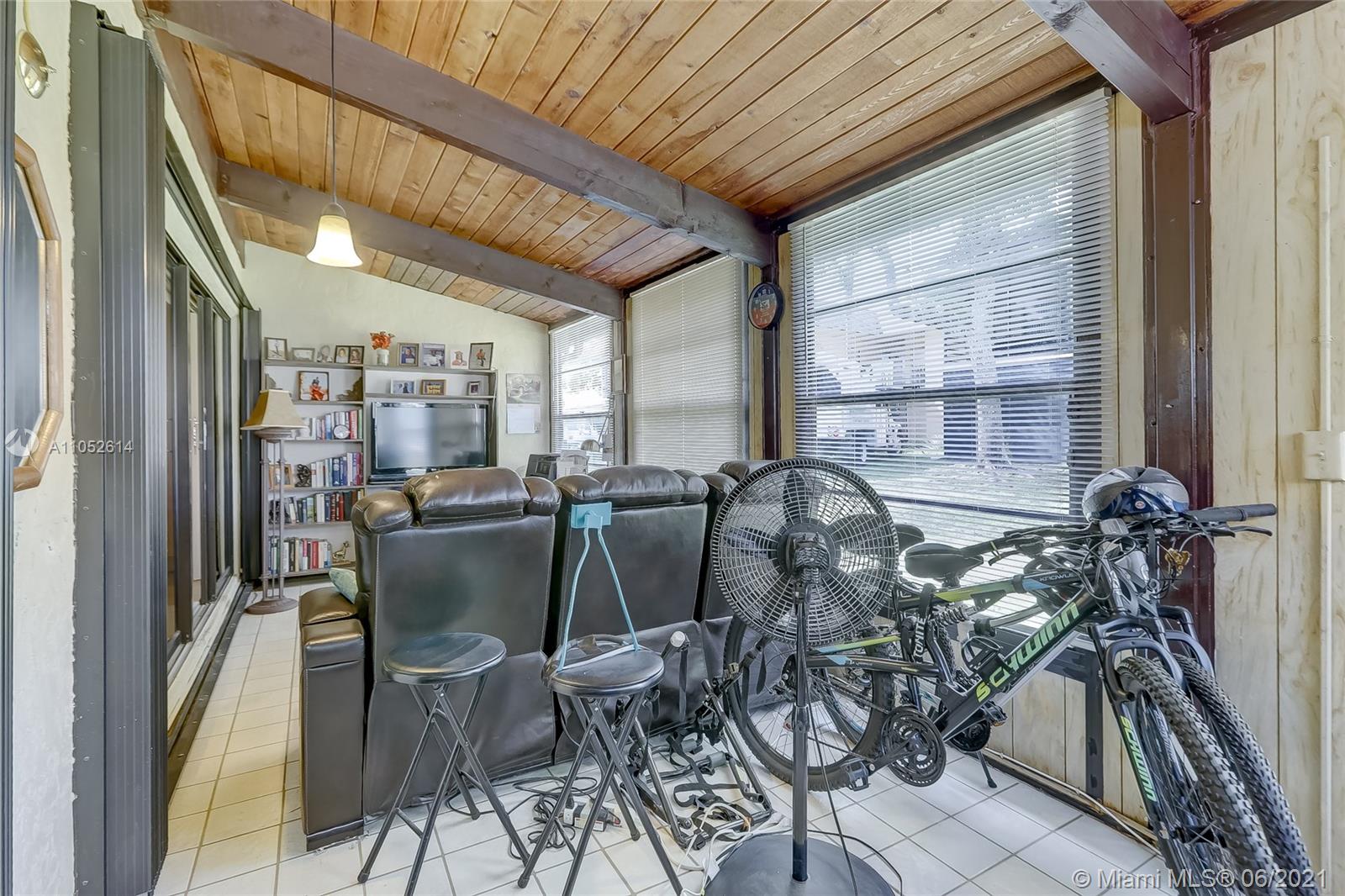 129 Gate Road, Unit 365 Hollywood, FL 33024 - Photo 13 of 71 Gallery Image 13