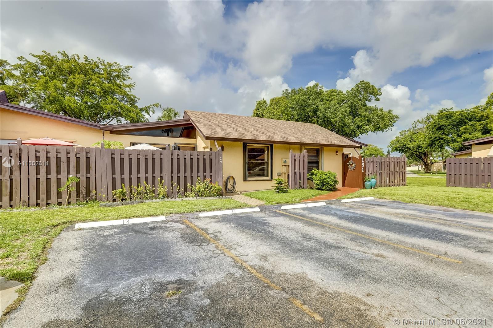 129 Gate Road, Unit 365 Hollywood, FL 33024 - Photo 24 of 71 Gallery Image 24