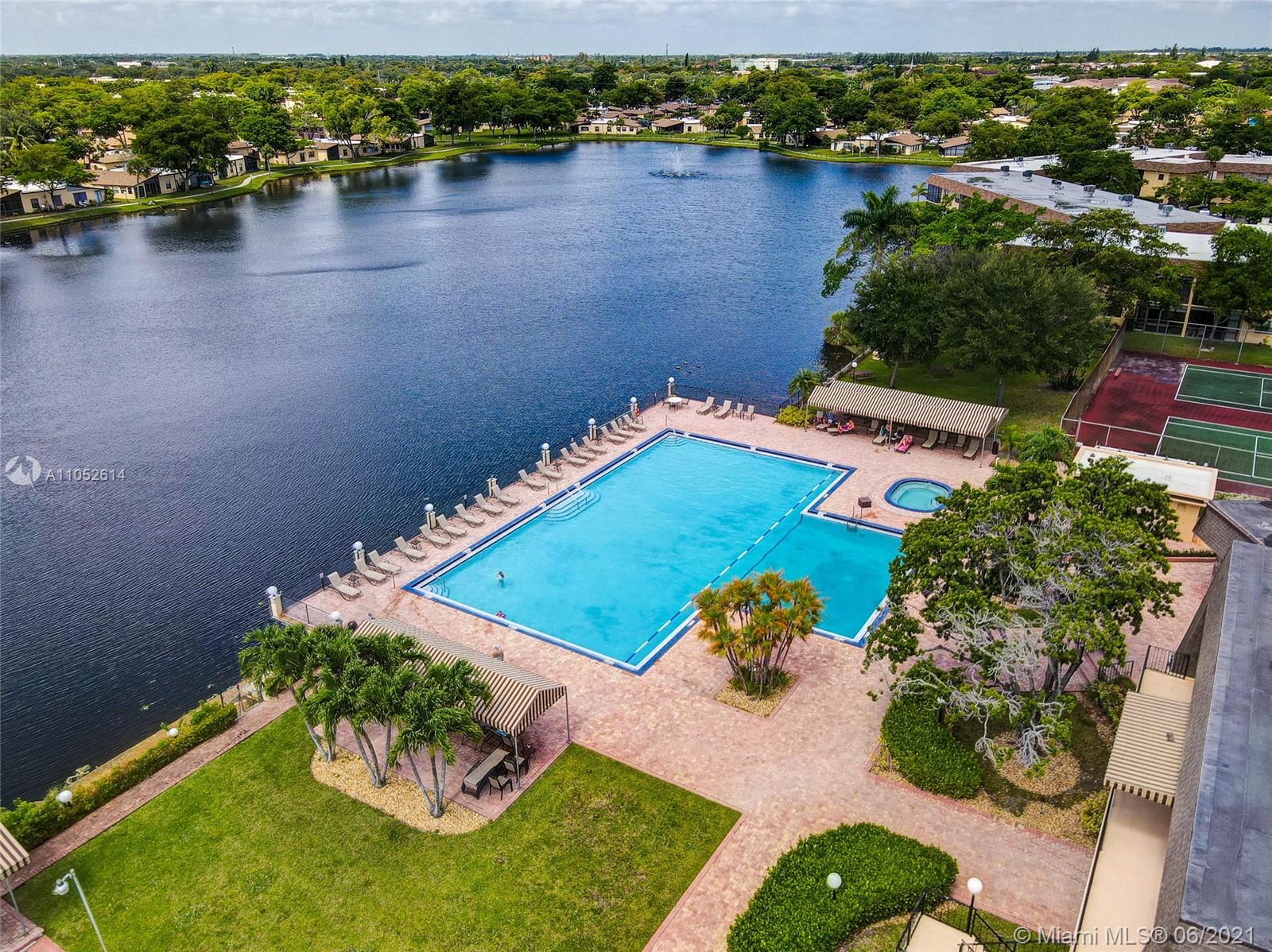 129 Gate Road, Unit 365 Hollywood, FL 33024 - Photo 31 of 71 Gallery Image 31