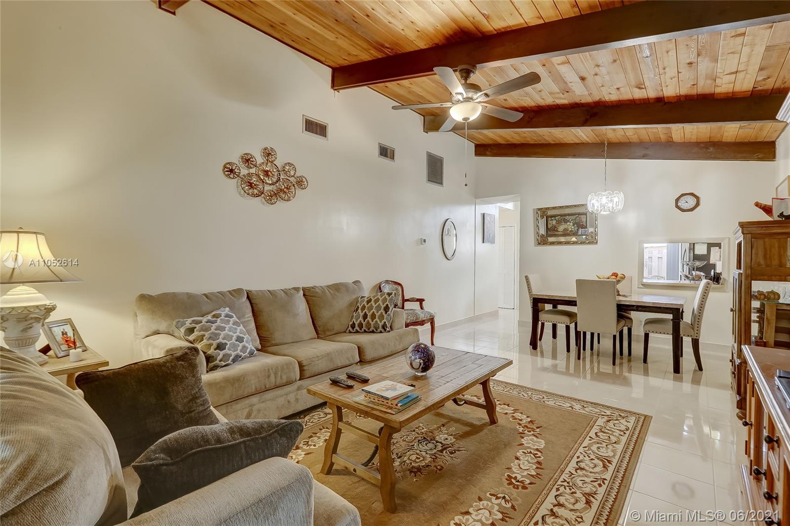 129 Gate Road, Unit 365 Hollywood, FL 33024 - Photo 10 of 71 Gallery Image 10