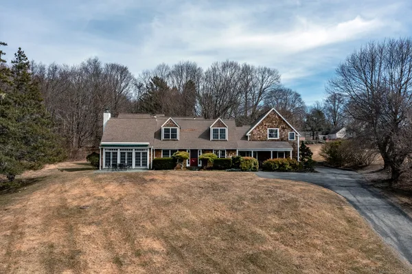 $1,050,000 | 196 Baldwin Hill Road, Washington, CT 06777