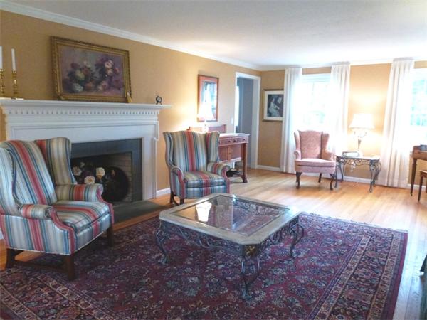 75 Rugby Road Longmeadow, MA 01106 - Photo 13 of 28 Gallery Image 13