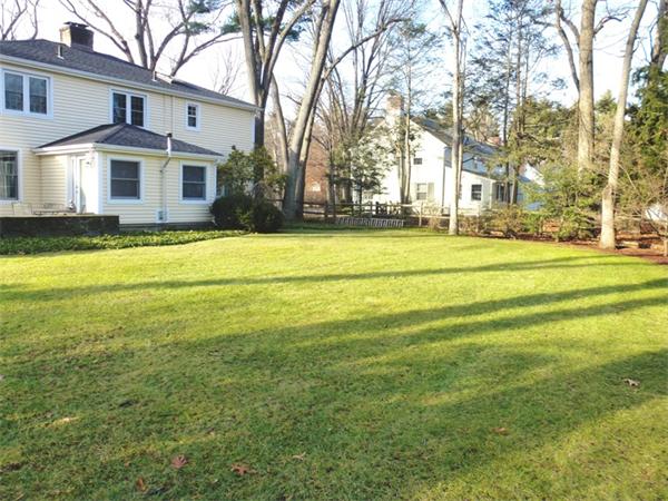 75 Rugby Road Longmeadow, MA 01106 - Photo 26 of 28 Gallery Image 26