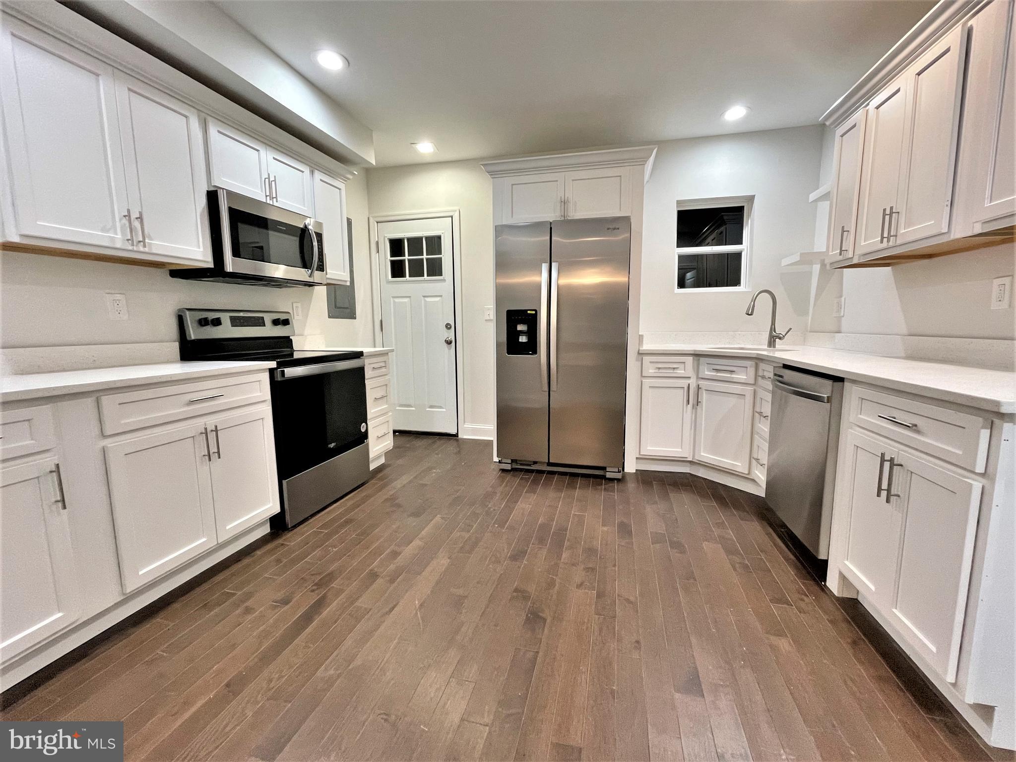 2040 East Preston Street Baltimore, MD 21213 - Photo 1 of 16 Kitchen