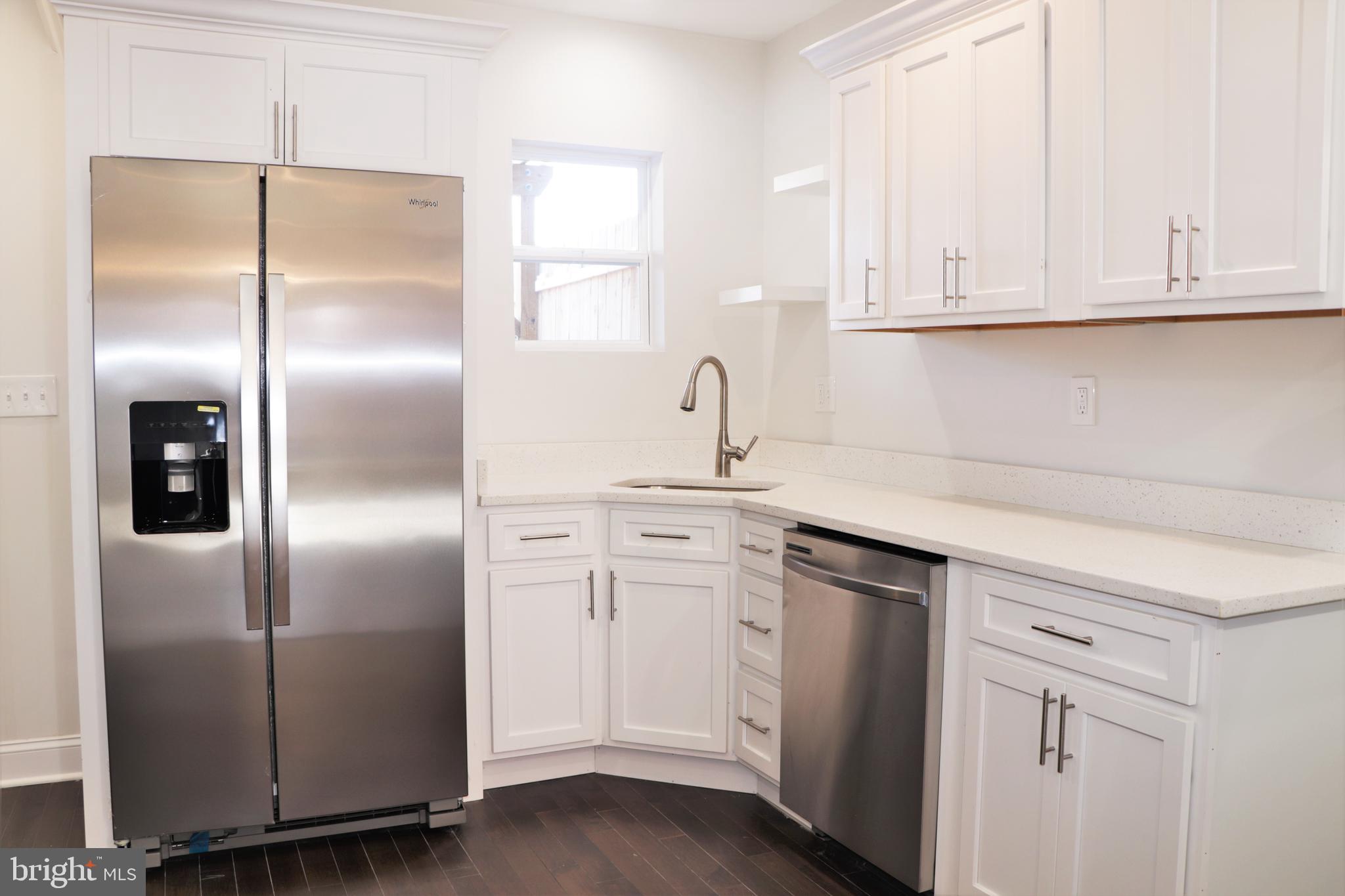 2040 East Preston Street Baltimore, MD 21213 - Photo 5 of 16 Kitchen