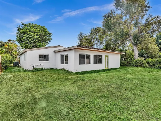 $675,000 | 6641 Douglas Street, Hollywood, FL 33024