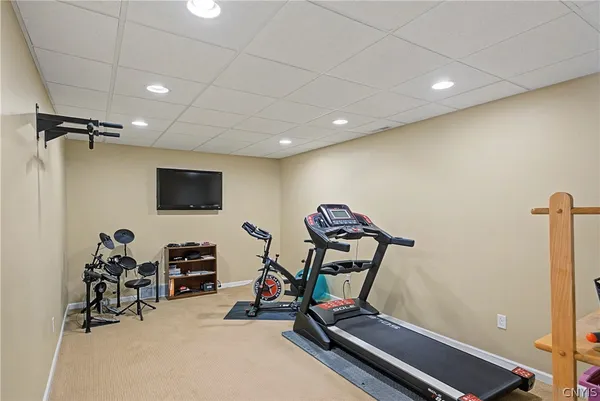 $995,000 | 7 Calemad Drive, Auburn, NY 13021