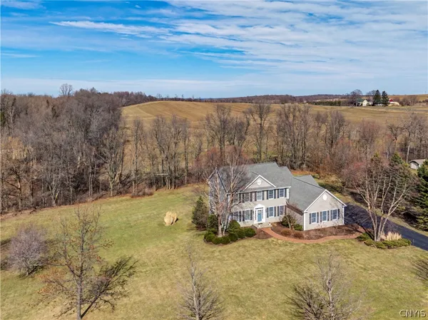 $995,000 | 7 Calemad Drive, Auburn, NY 13021