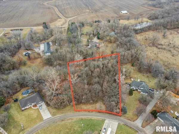 $19,900 | Lot 14 Brierwood Avenue, Athens, IL 62613