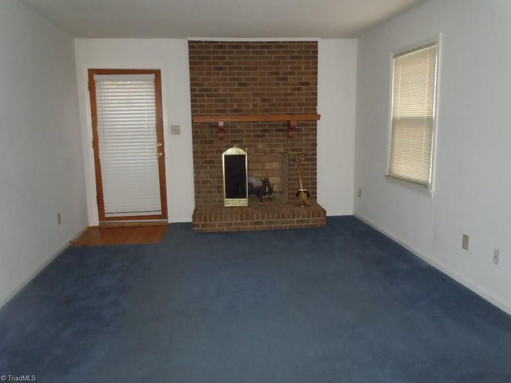 1702 Beaucrest Avenue High Point, NC 27265 - Photo 5 of 13 Gallery Image 5