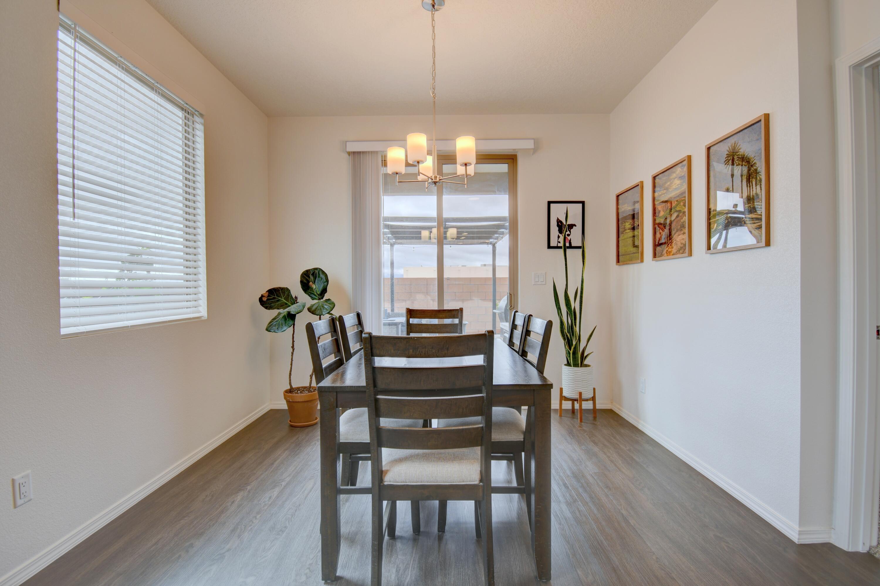 4373 Lauren Loop Northeast Rio Rancho, NM 87124 - Photo 8 of 19 Gallery Image 8