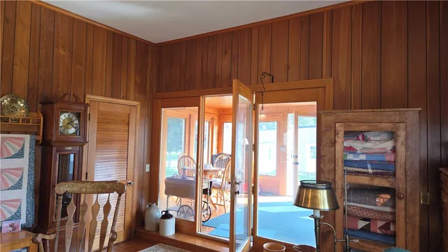 $999,999 | 45 Holden Street, Coventry, RI 02816