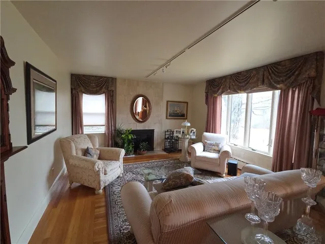 $999,999 | 45 Holden Street, Coventry, RI 02816