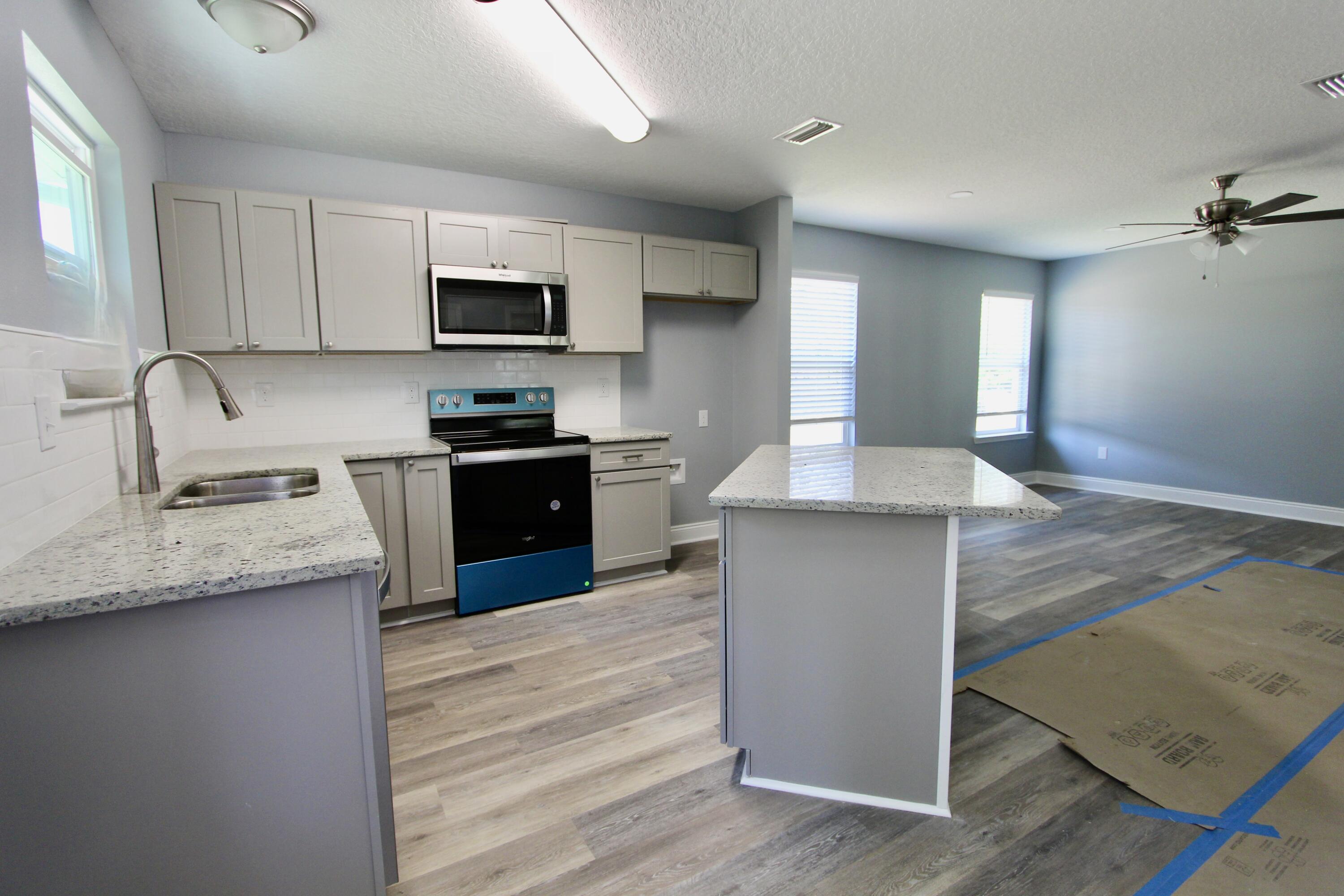 4633 Falcon Way Crestview, FL 32539 - Photo 12 of 32 8ABEC695-DCC1-48A8-802E-540873DDC4A8_1_2