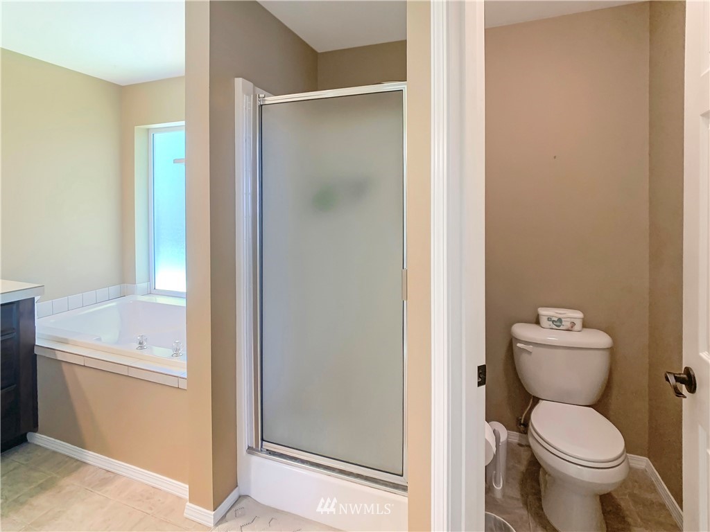 115 Crown Point Road Longview, WA 98632 - Photo 14 of 22 Gallery Image 14