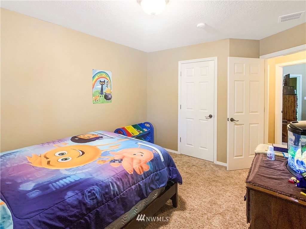 115 Crown Point Road Longview, WA 98632 - Photo 18 of 22 Gallery Image 18