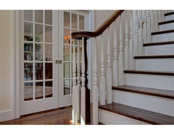 12 Ginn Road Winchester, MA 01890 - Photo 4 of 30