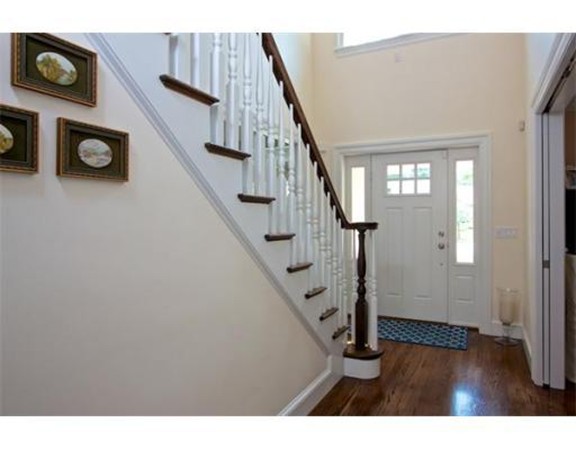 12 Ginn Road Winchester, MA 01890 - Photo 5 of 30