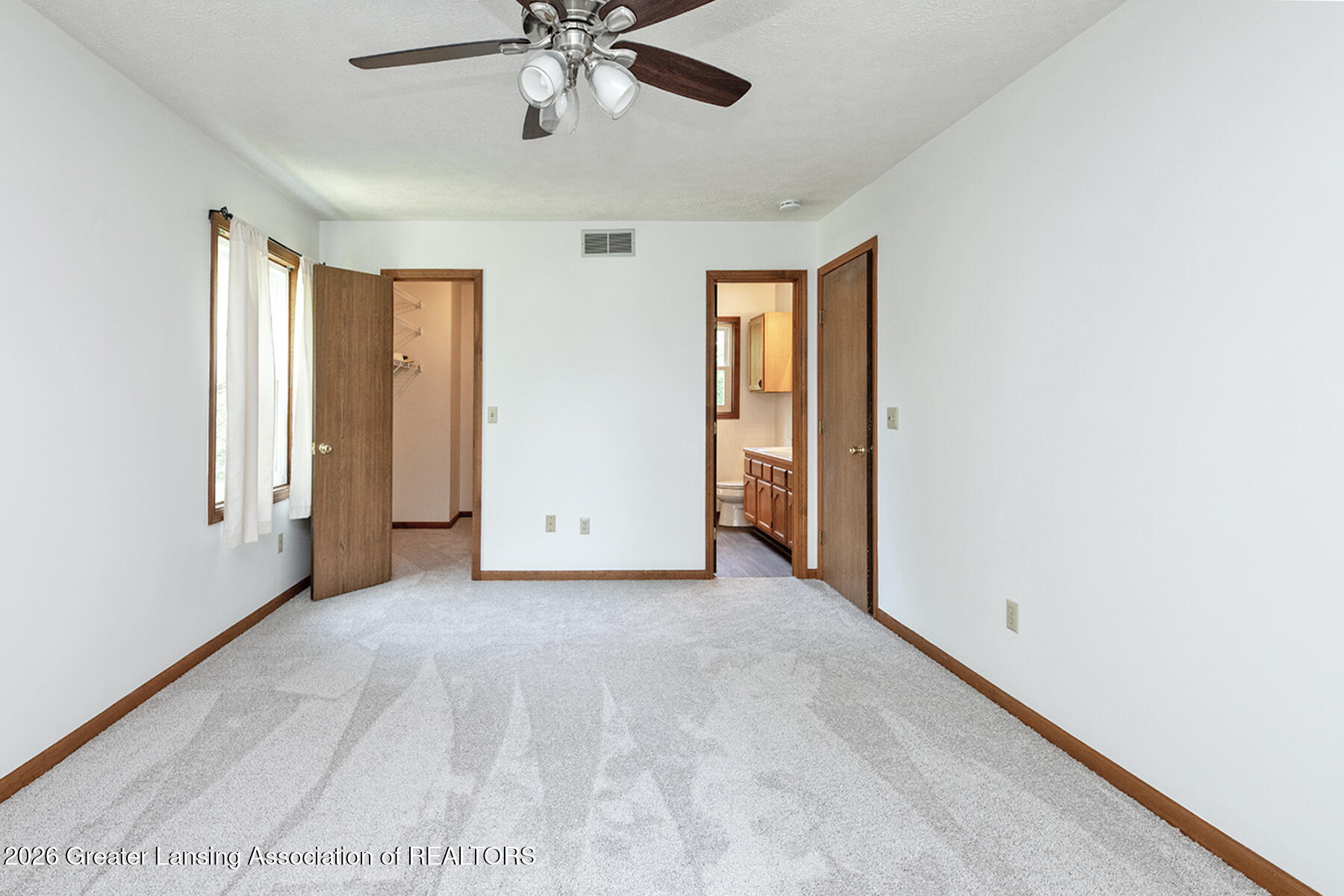 2620 Grovenburg Road Lansing, MI 48911 - Photo 16 of 39 16