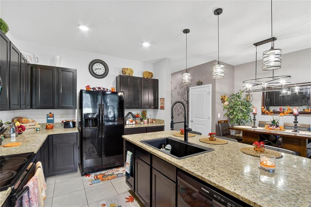 8647 Falling Blue Place Riverview, FL 33578 - Photo 6 of 55