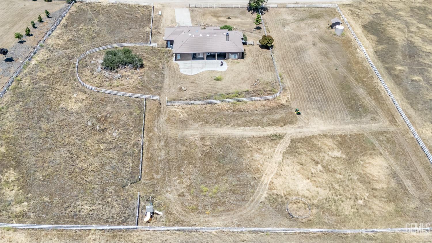 Undisclosed Address Tehachapi, CA 93561 - Photo 12 of 39