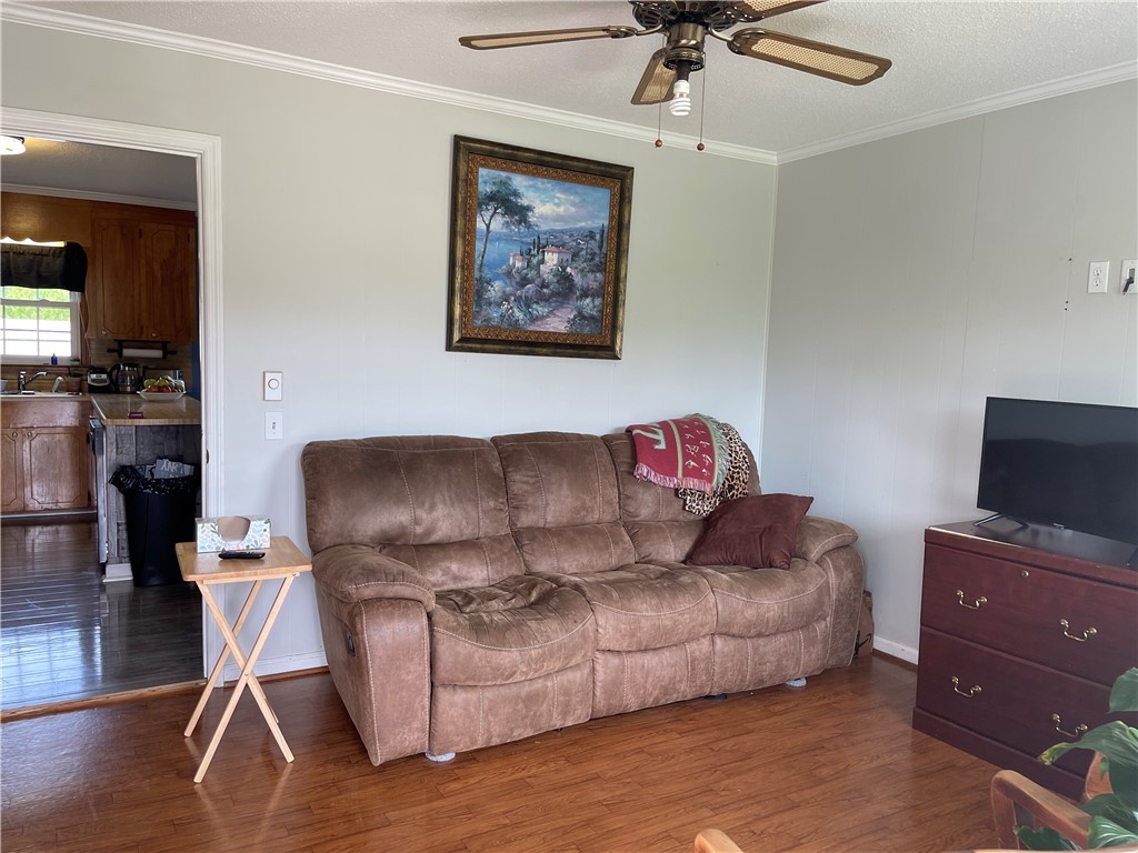 302 Tribble Street Honea Path, SC 29654 - Photo 6 of 20