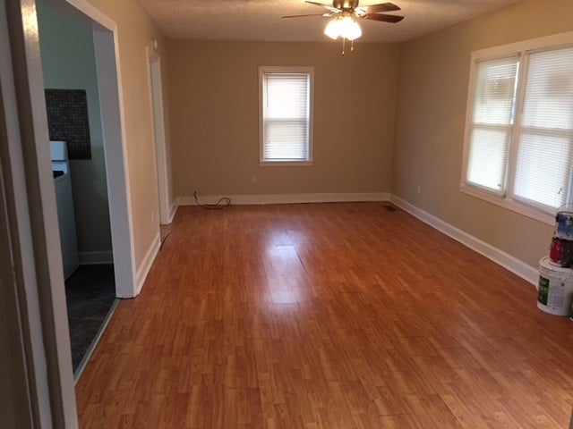 416 Morgantown Road Franklin, KY 42134 - Photo 4 of 8 Gallery Image 4
