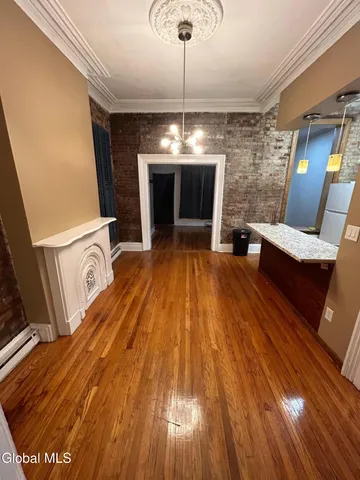 $389,900 | 208 Elm Street, Albany, NY 12202