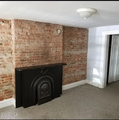 $389,900 | 208 Elm Street, Albany, NY 12202