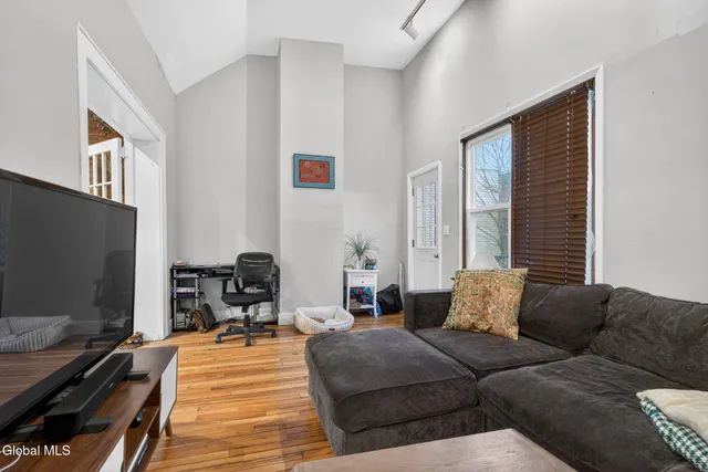 $389,900 | 208 Elm Street, Albany, NY 12202