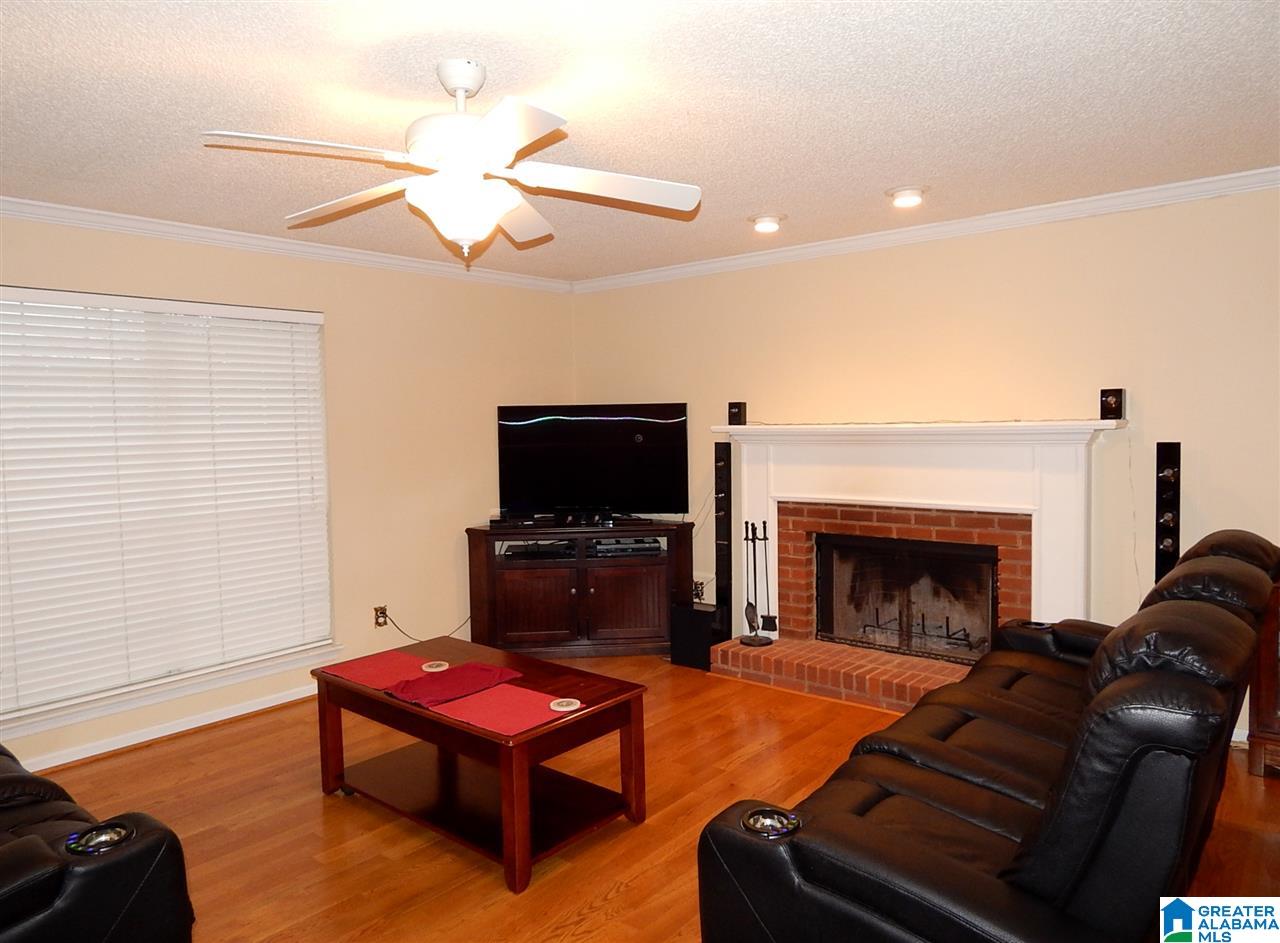 105 Forest Hills Road Alabaster, AL 35007 - Photo 2 of 38