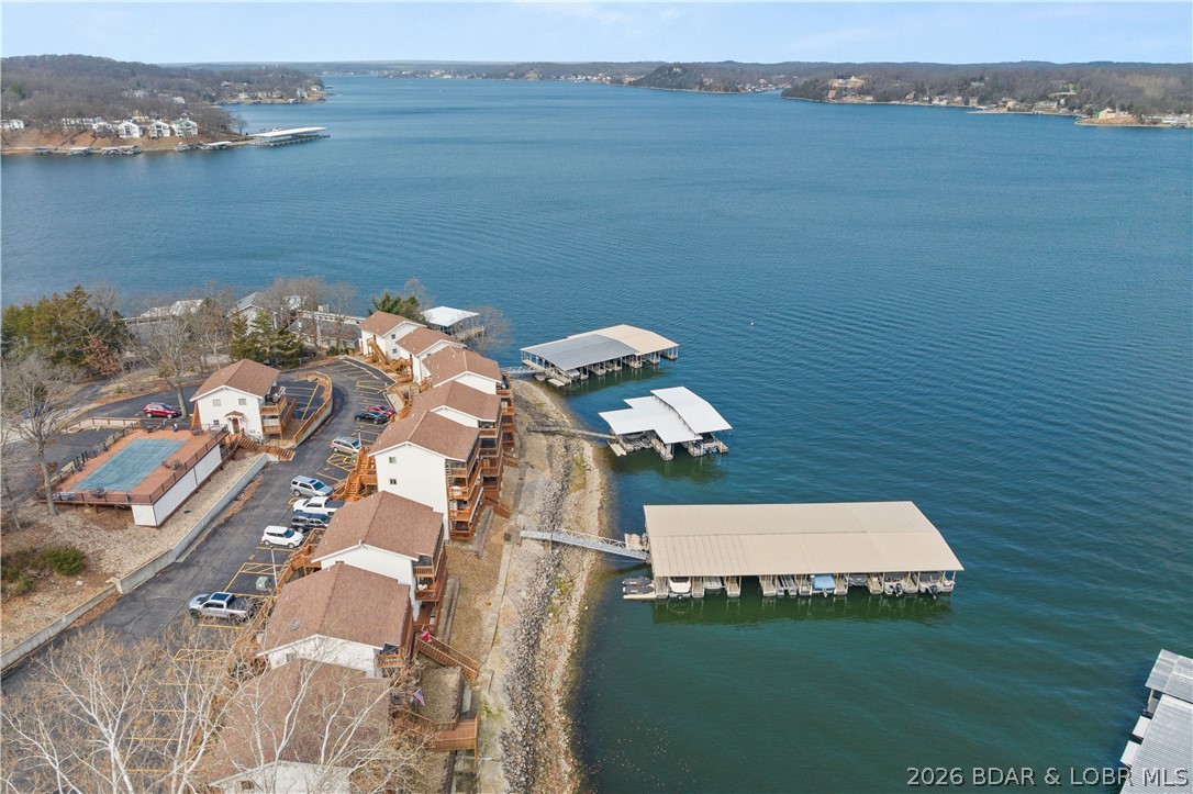 160 Tara Road, Unit 901 Lake Ozark, MO 65049 - Photo 2 of 29
