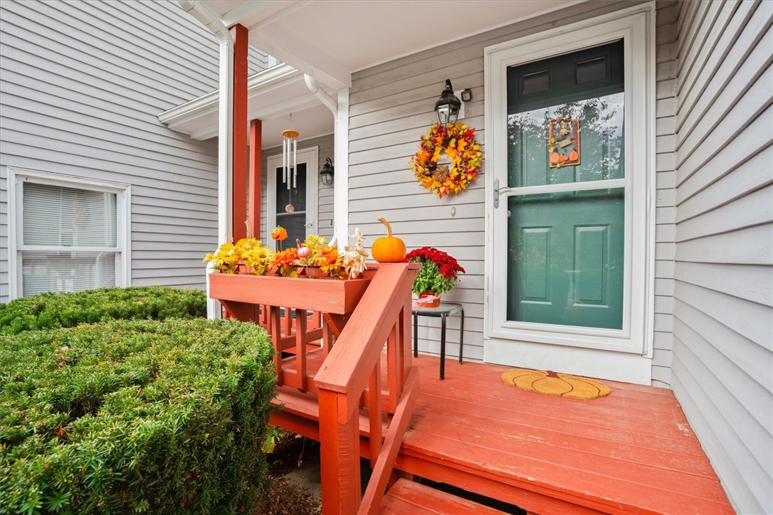 154 Bear Hill Road, Unit 405 Cumberland, RI 02864 - Photo 6 of 40