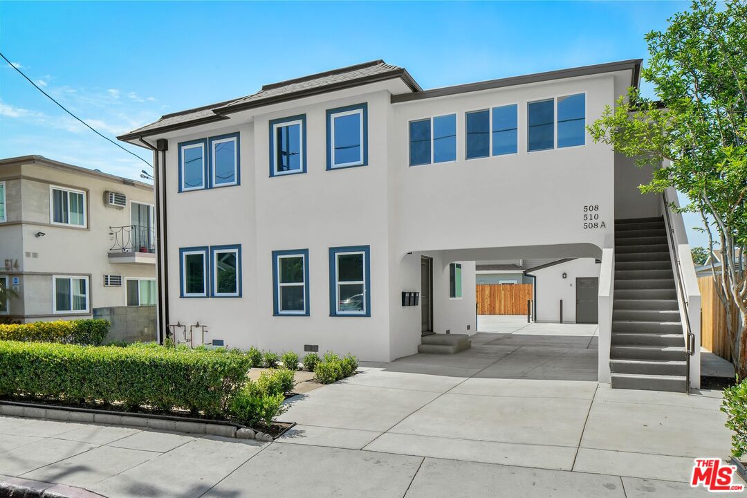 510 East Palmer Avenue Glendale, CA 91205 - Photo 26 of 26 a front view of a house with garage