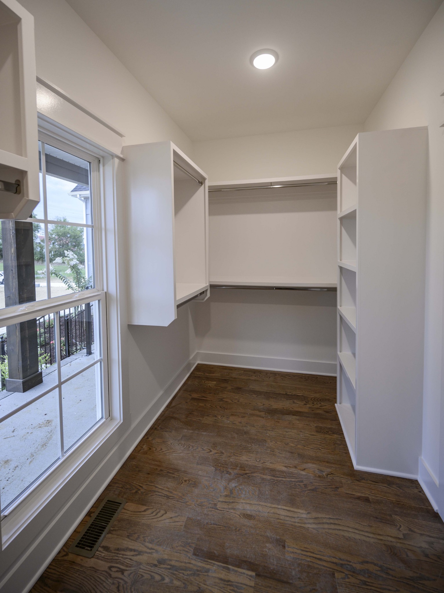 11801 North Milton Road Milton, TN 37118 - Photo 29 of 48 a view of a room with wooden floor and a window
