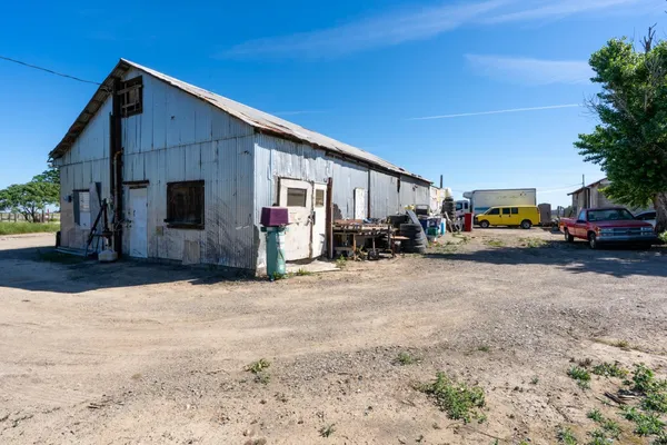 $779,000 | 23429 Highway 152, Los Banos, CA 93635