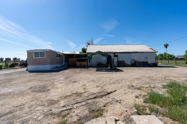 $779,000 | 23429 Highway 152, Los Banos, CA 93635