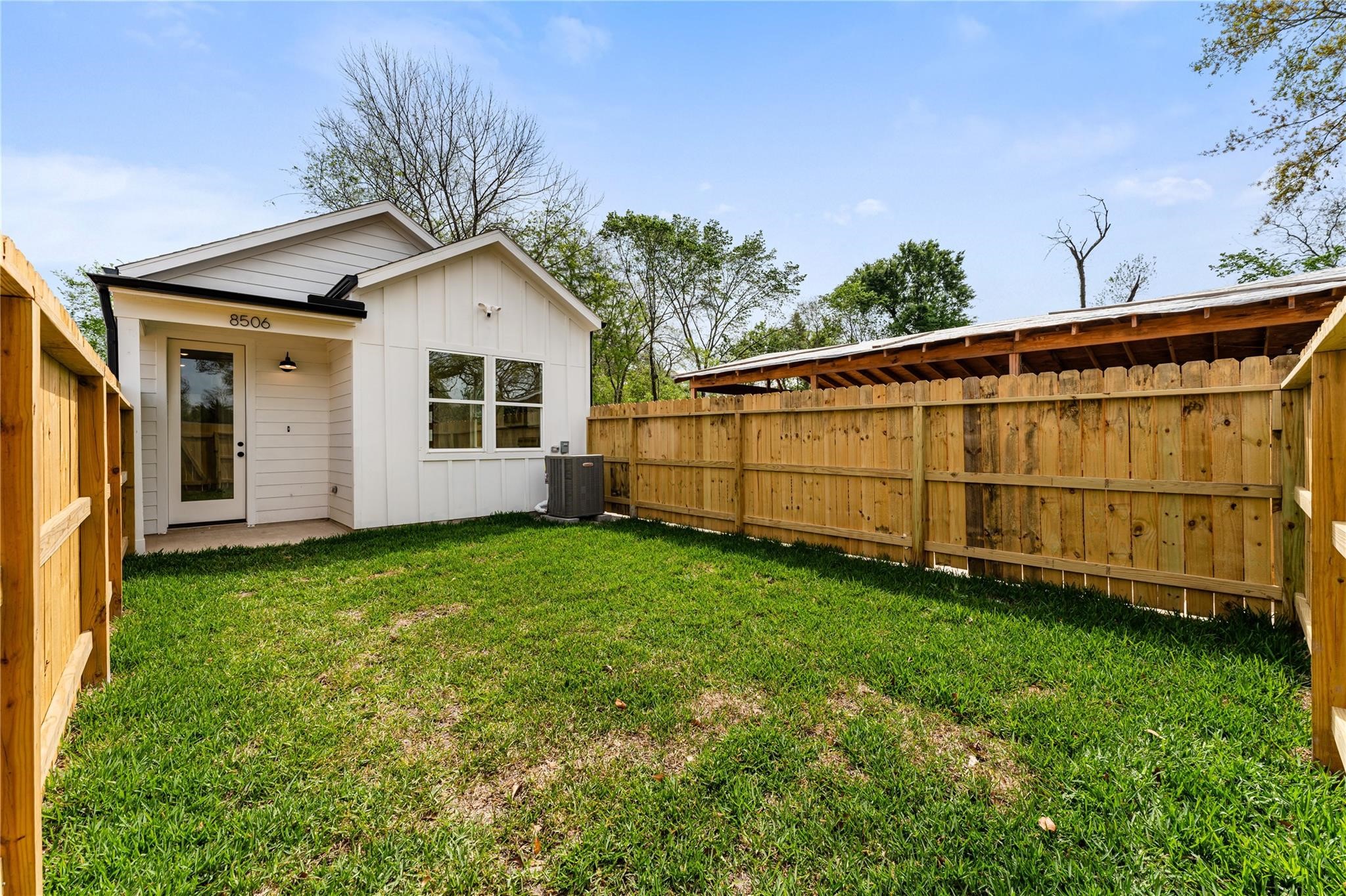 8506 Wileyvale Road, Unit A Houston, TX 77016 - Photo 4 of 25 Enjoy summer bbq's in your own yard