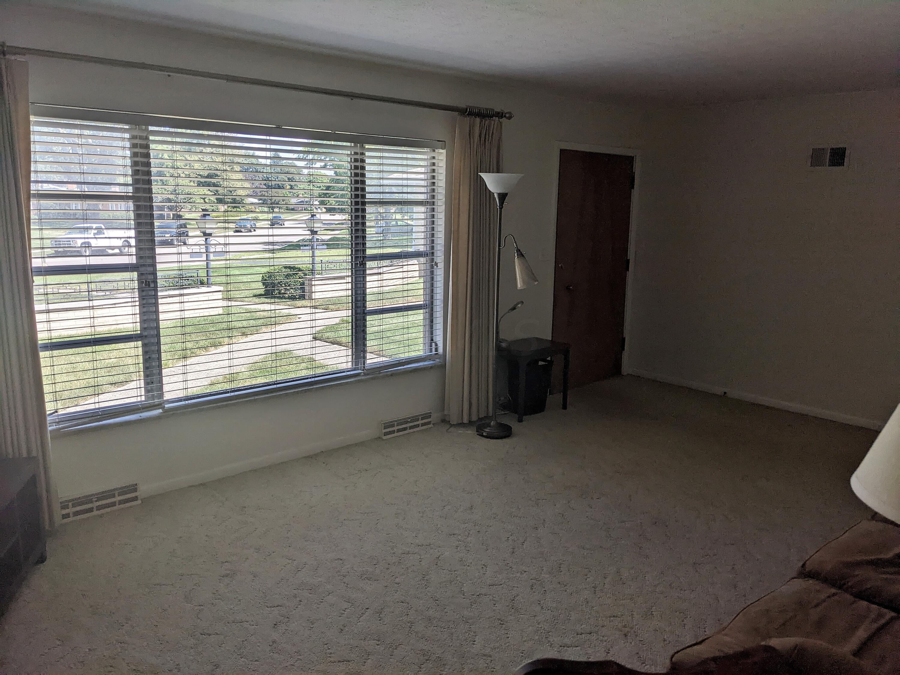 1777 Ardleigh Road Columbus, OH 43221 - Photo 14 of 35 PXL_20220901_165002835