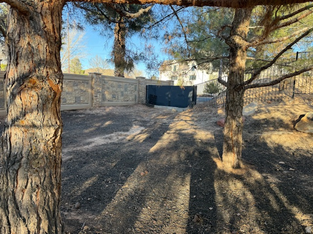2917 Old Farm Road Washington, UT 84780 - Photo 92 of 105 View of yard featuring a gate