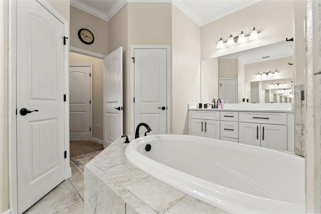 2111 Maximilian Avenue Spring Hill, FL 34609 - Photo 22 of 45