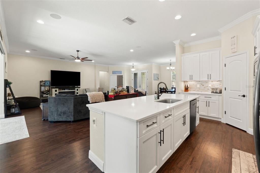 2111 Maximilian Avenue Spring Hill, FL 34609 - Photo 8 of 45