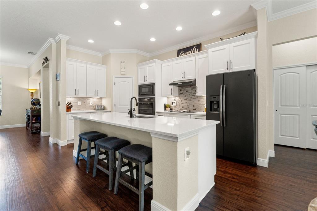 2111 Maximilian Avenue Spring Hill, FL 34609 - Photo 10 of 45